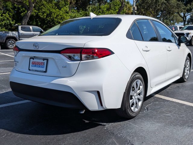 New 2027 Toyota Corolla LE FWD image 3