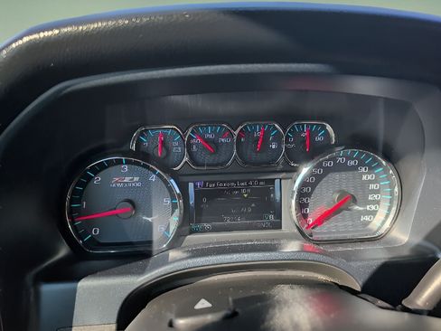 Used 2018 Chevrolet Silverado 1500 LT w/ All Star Edition AWD/4WD image 11