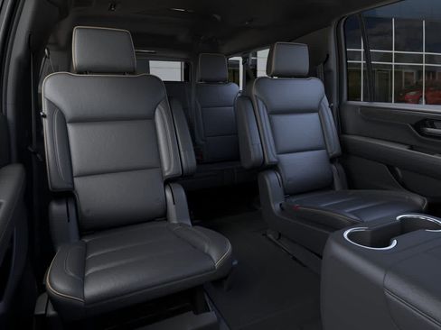 New 2026 GMC Yukon XL Elevation image 17