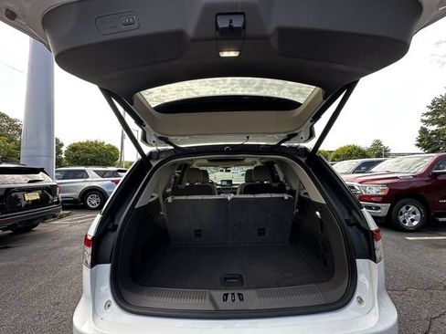 Certified 2023 Lincoln Aviator AWD w/ Premium Package image 42