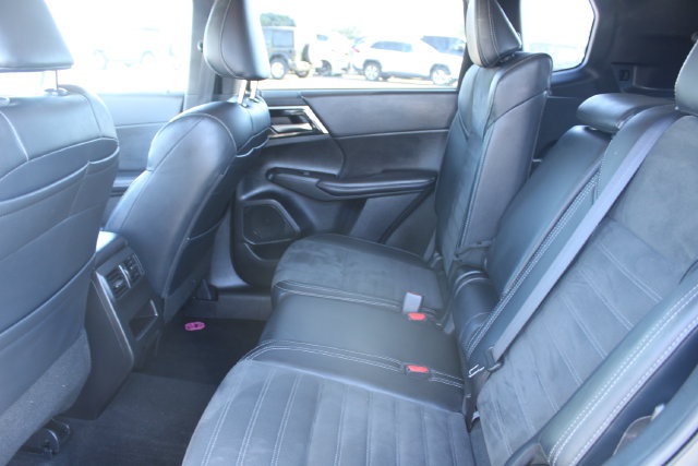 Used 2024 Mitsubishi Outlander SE AWD/4WD image 36