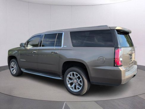 Used 2015 GMC Yukon XL SLT w/ Open Road Package RWD image 5