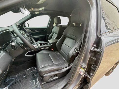 Certified 2024 Jaguar F-PACE R-Dynamic S AWD/4WD image 14