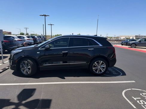 Used 2024 Cadillac XT5 Premium Luxury w/ Platinum Package FWD image 4