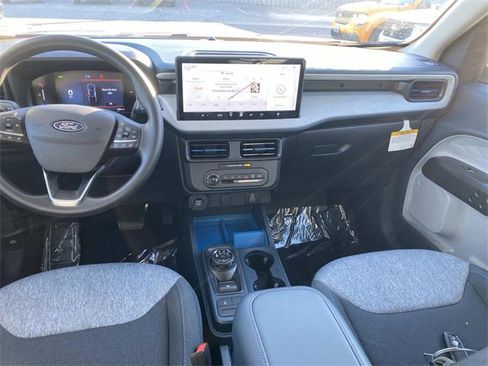 New 2025 Ford Maverick XLT image 11