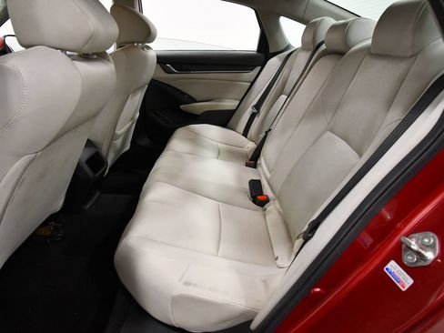 Certified 2018 Honda Accord LX image 13