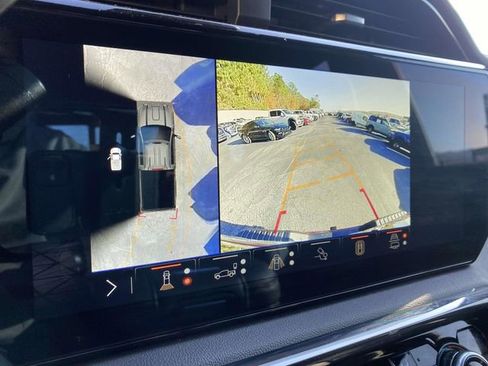 Used 2024 GMC Sierra 2500 AT4 w/ AT4 Premium Plus Package image 31