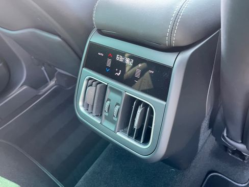 Used 2025 Maserati Grecale Modena image 24