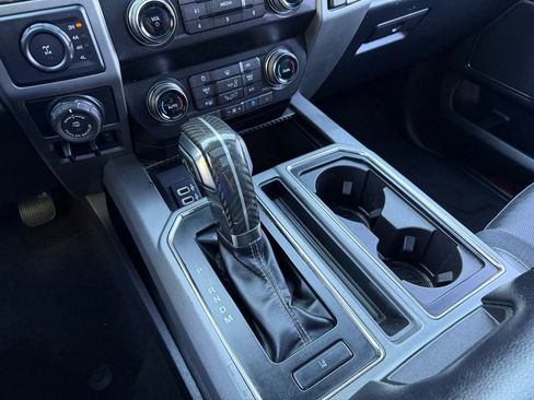 Used 2019 Ford F150 Raptor w/ Equipment Group 802A Luxury AWD/4WD image 24