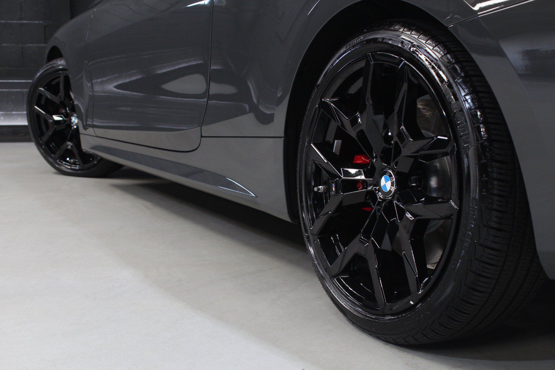 Used 2026 BMW M440i Convertible w/ Premium Package RWD image 30