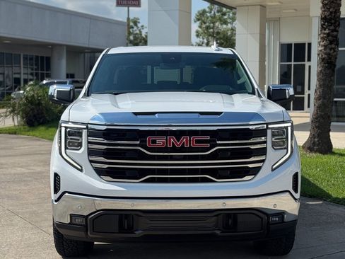 New 2026 GMC Sierra 1500 SLT w/ SLT Premium Plus Package image 3