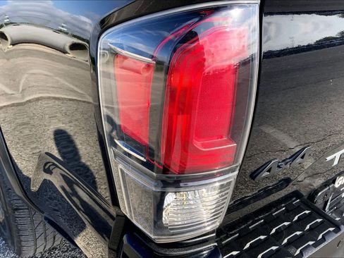 Used 2020 Toyota Tacoma TRD Pro image 28