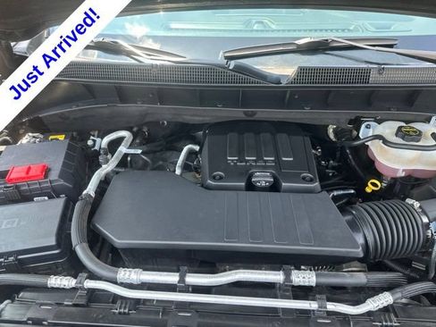 Used 2024 Chevrolet Silverado 1500 Custom AWD/4WD image 34