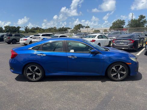 Used 2016 Honda Civic Touring image 8
