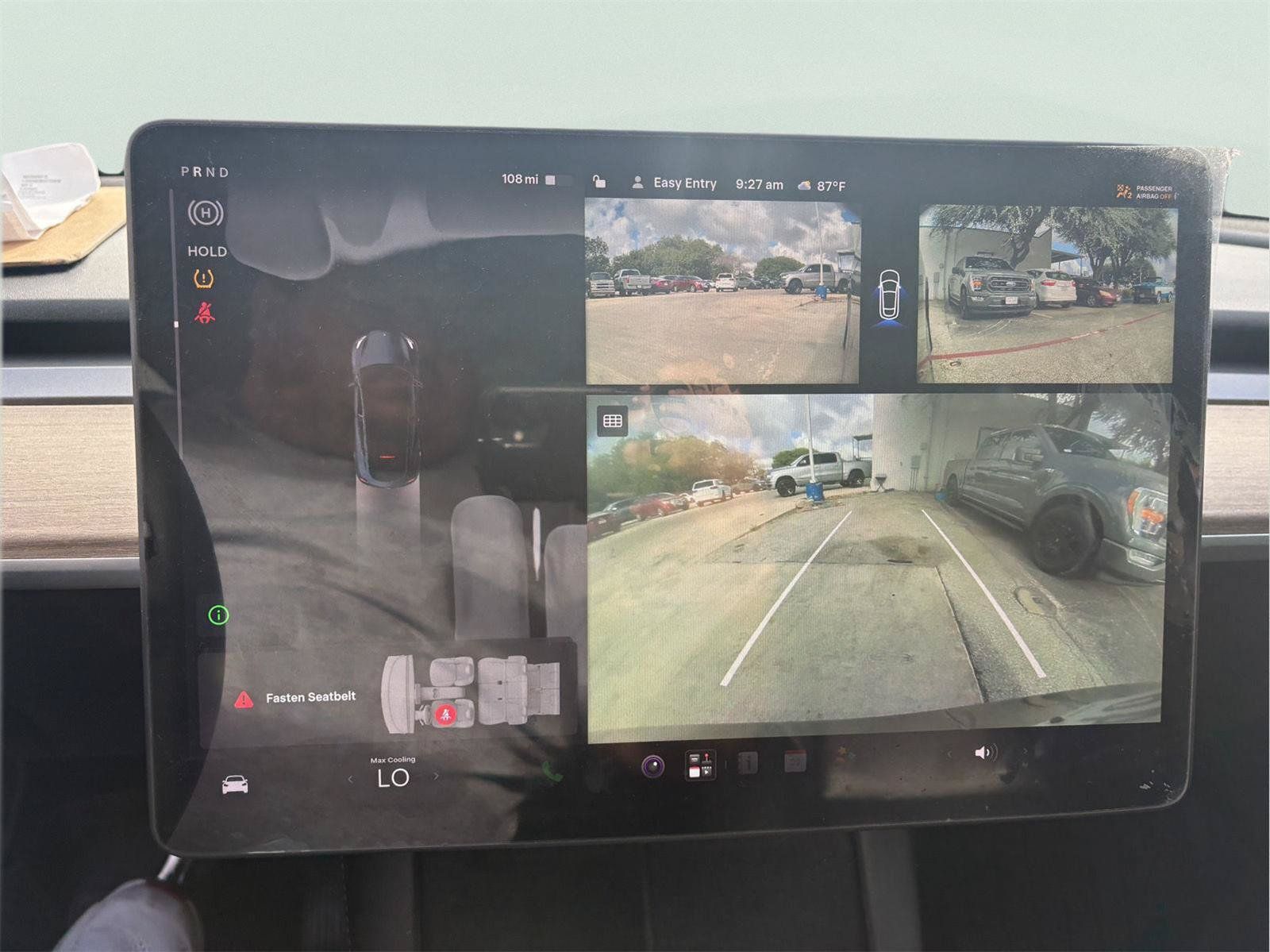Used 2025 Tesla Model Y Long Range AWD/4WD image 17