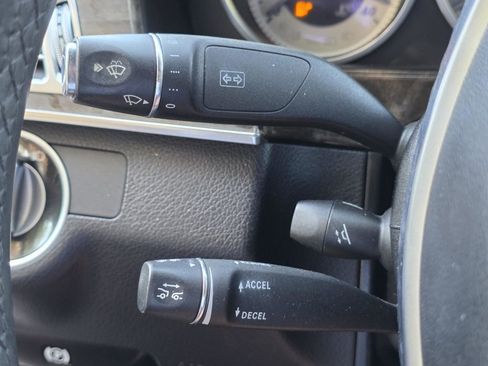 Used 2014 Mercedes-Benz E 350 Sedan w/ Premium 1 Package image 22
