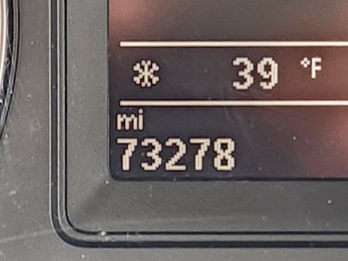 Used 2016 Volkswagen Tiguan S image 22