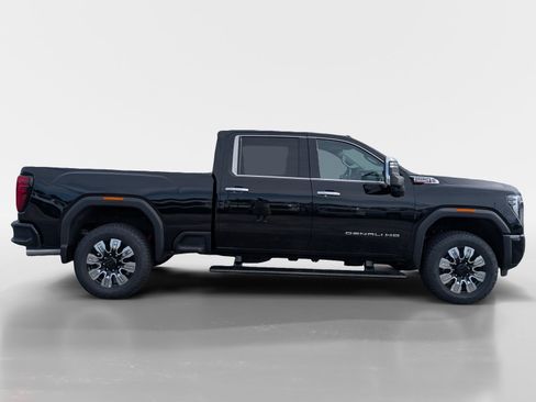 New 2026 GMC Sierra 2500 Denali w/ Denali Reserve Package AWD/4WD image 3
