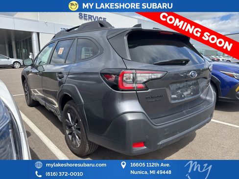 Used 2025 Subaru Outback Onyx Edition AWD/4WD image 4