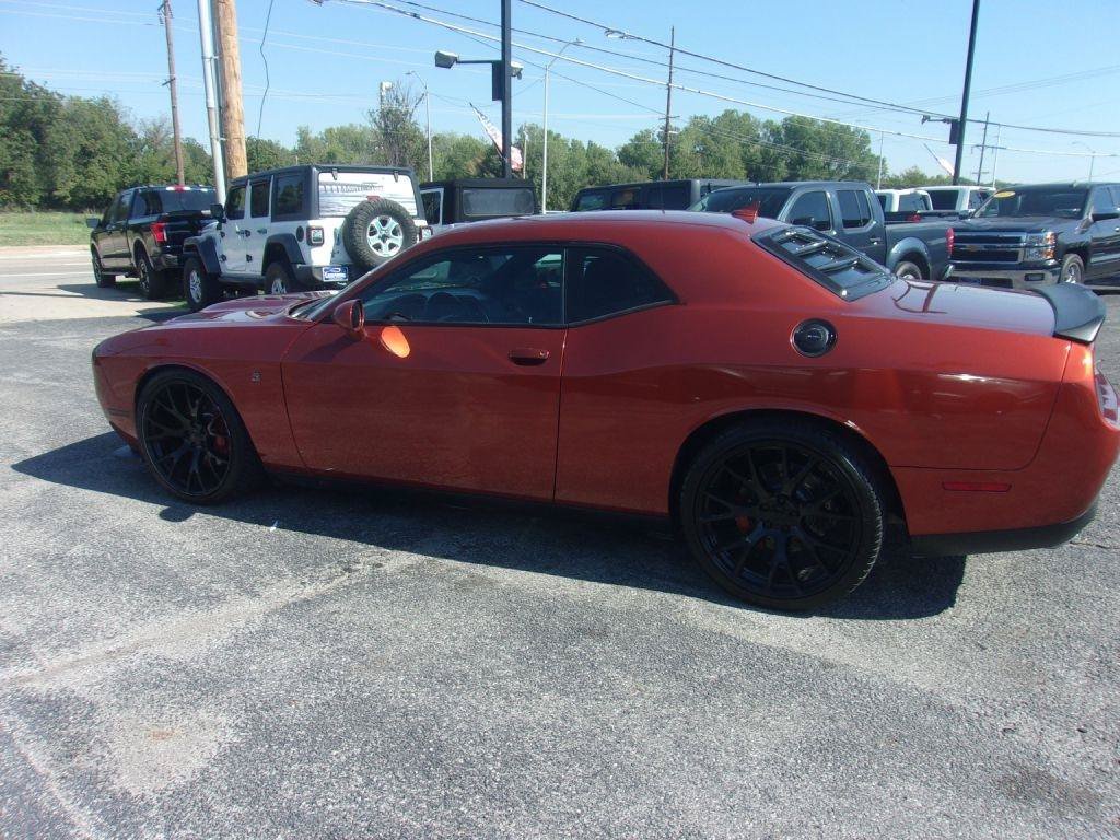 Used 2021 Dodge Challenger R/T Scat Pack w/ Plus Package RWD image 2