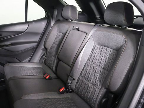 Used 2023 Chevrolet Equinox LT w/ Driver Convenience Package image 27