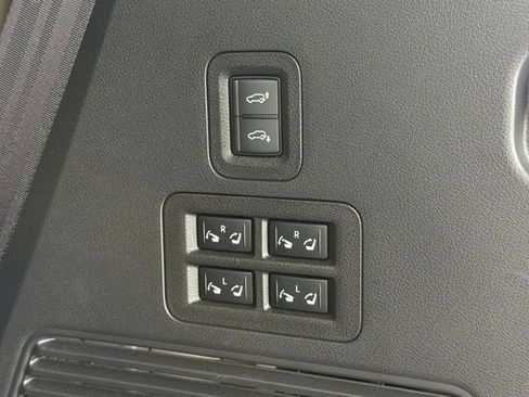 Used 2025 INFINITI QX80 Luxe RWD image 19