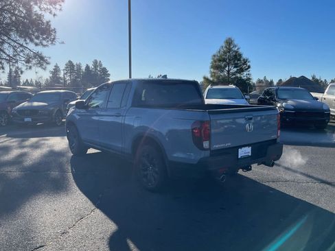 Used 2023 Honda Ridgeline Sport image 6