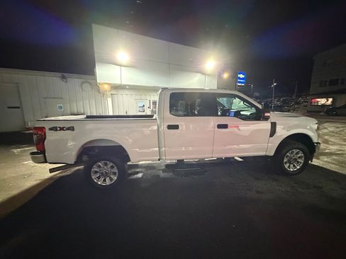Used 2022 Ford F250 XLT image 6