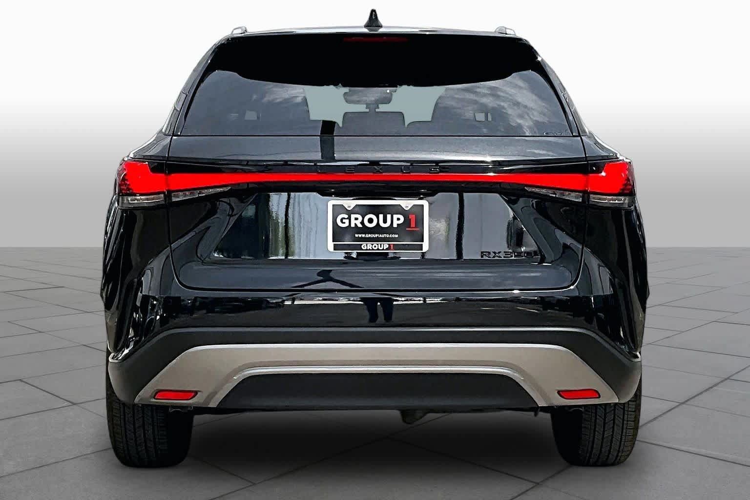 Used 2025 Lexus RX 350 Premium w/ Accessory Package (Z1) FWD image 5