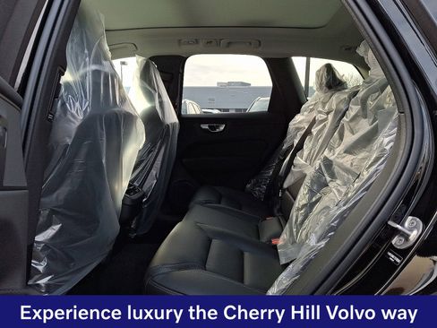 New 2026 Volvo XC60 B5 Ultra w/ Protection Package Premier AWD/4WD image 7