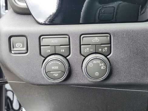 New 2026 Chevrolet Silverado 1500 LT AWD/4WD image 21
