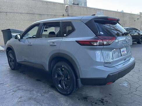 New 2026 Nissan Rogue SV image 18