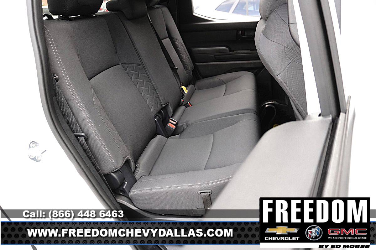 Used 2024 Toyota Tacoma SR5 RWD image 11