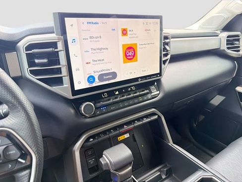 Used 2024 Toyota Tundra Limited AWD/4WD image 26