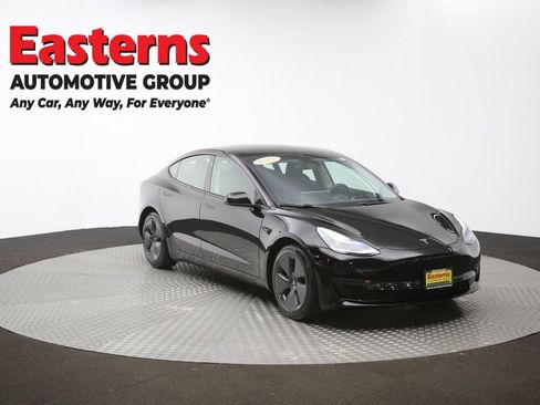 Used 2021 Tesla Model 3 Standard Range Plus image 51