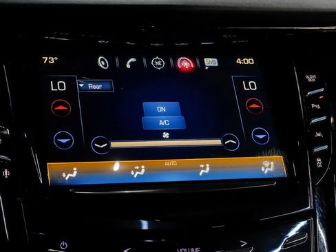 Used 2016 Cadillac Escalade Platinum image 36