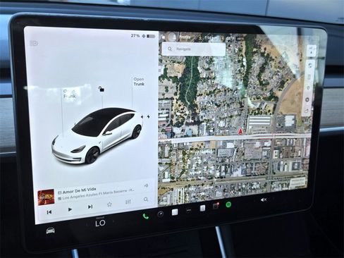 Used 2019 Tesla Model 3 Standard Range Plus image 17