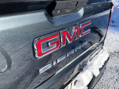 Used 2020 GMC Sierra 1500 Elevation w/ Elevation Value Package image 33