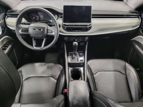 Used 2025 Jeep Compass Limited AWD/4WD image 6