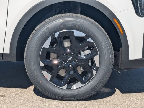 New 2026 Kia Sorento S AWD/4WD image 11