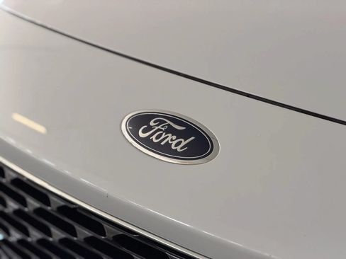 Used 2022 Ford Escape SE AWD/4WD image 9