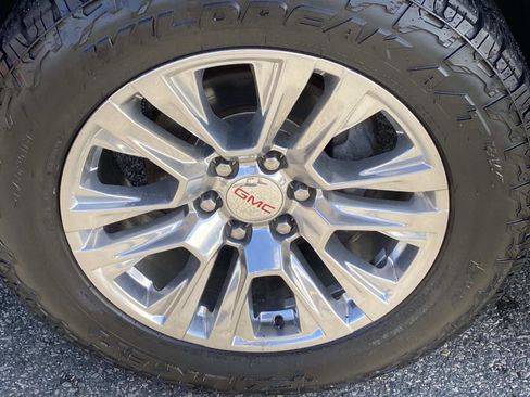 Used 2022 GMC Sierra 1500 Denali AWD/4WD image 30