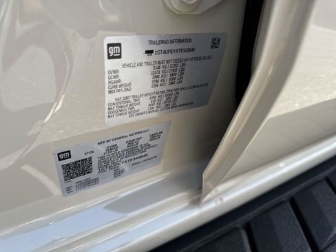 New 2026 GMC Sierra 2500 AT4 w/ AT4 Premium Plus Package AWD/4WD image 41