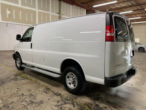 Used 2023 Chevrolet Express 2500 w/ Driver Convenience Package image 3