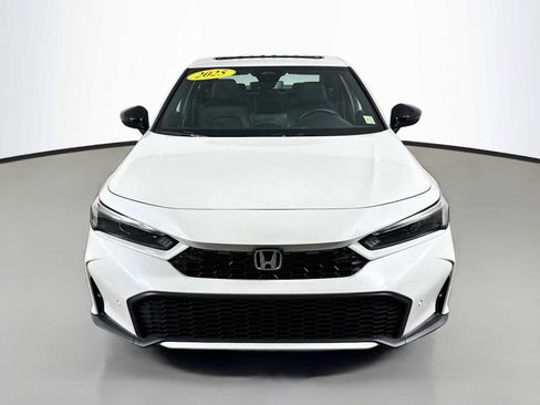 Used 2025 Honda Civic Sport Touring image 2