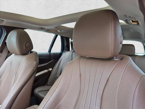 Used 2019 Mercedes-Benz E 450 4MATIC Wagon image 5