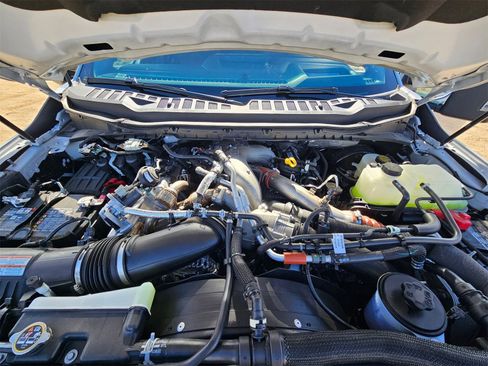 New 2025 Ford F350 King Ranch w/ Chrome Package image 24