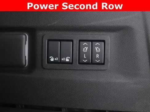 Used 2026 GMC Yukon XL AT4 w/ AT4 Premium Package AWD/4WD image 35