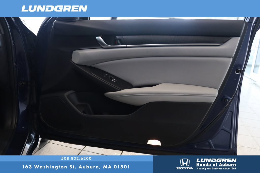 Used 2020 Honda Accord Touring image 15