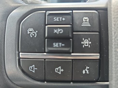 Used 2024 Ford F150 Lariat w/ Equipment Group 502A High AWD/4WD image 16